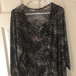 Black and white speckled tunic